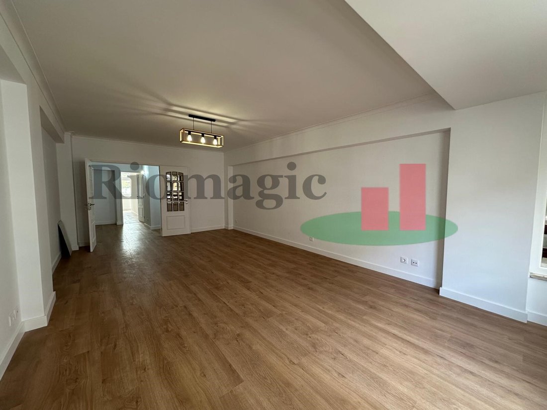Apartment in Sao Domingos de Benfica, Lisbon, Portugal 3 - 17821087