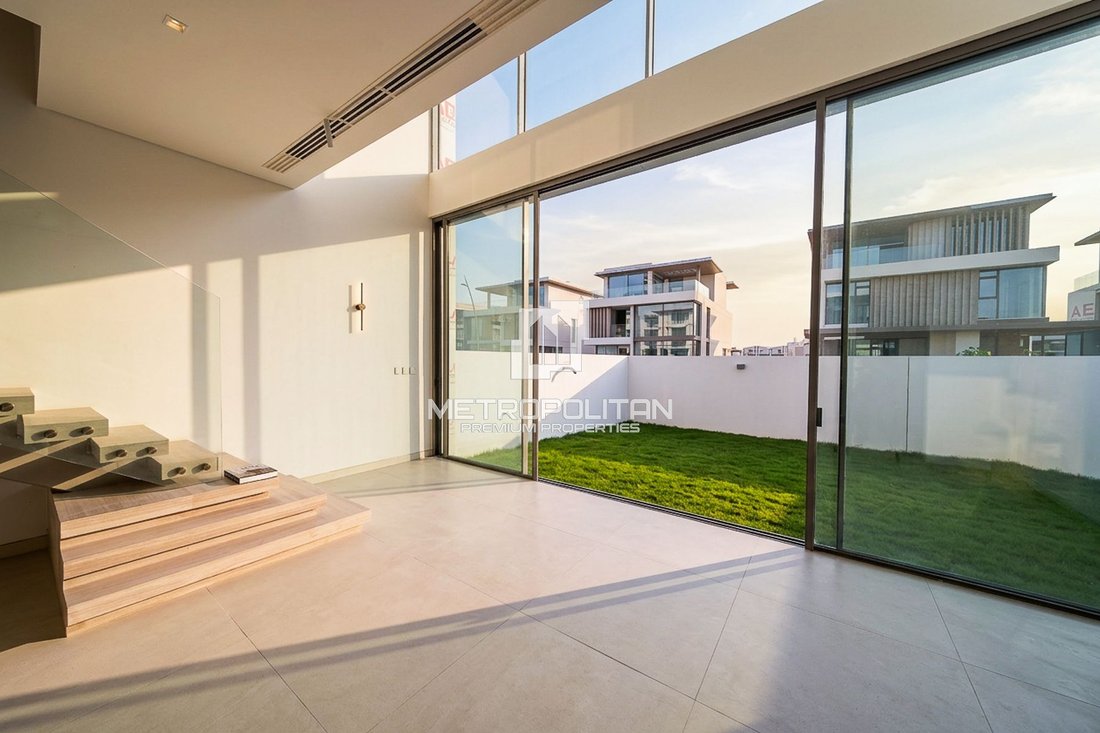 Townhouse in Al Barari, Dubai, United Arab Emirates 3 - 17820989