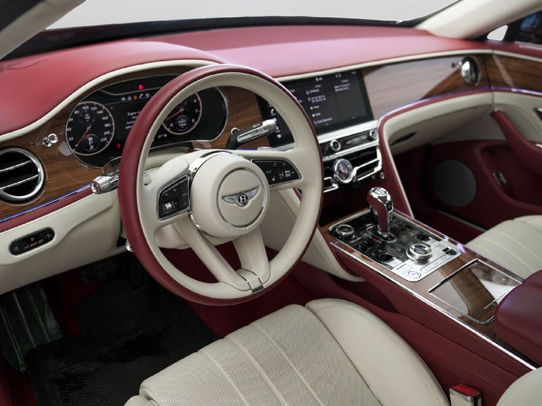 Sedan in North Olmsted, OH, United States 5 - 17348292