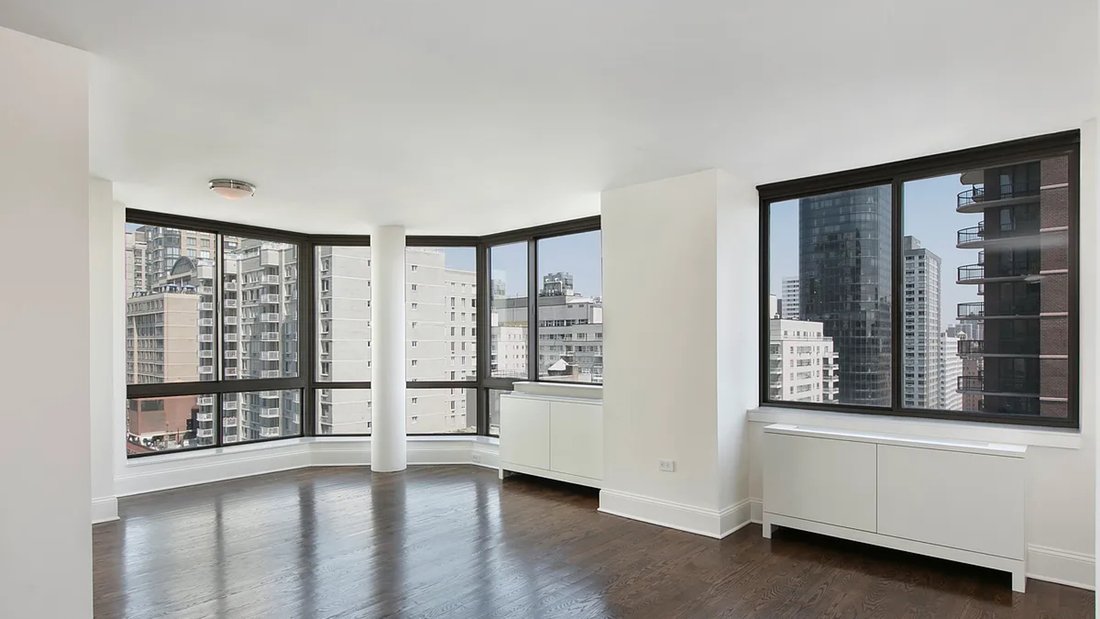 Condo in New York, New York, United States 3 - 17820485