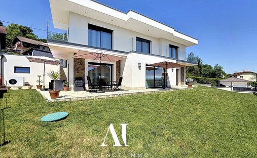 House in Peron, Auvergne-Rhône-Alpes, France 1