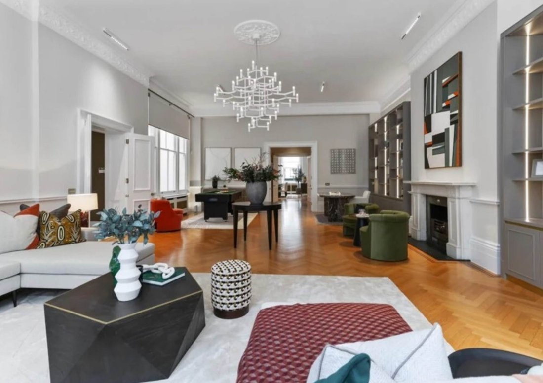 Apartment in South Kensington, Kensington And Chelsea, England 1 - 17808037
