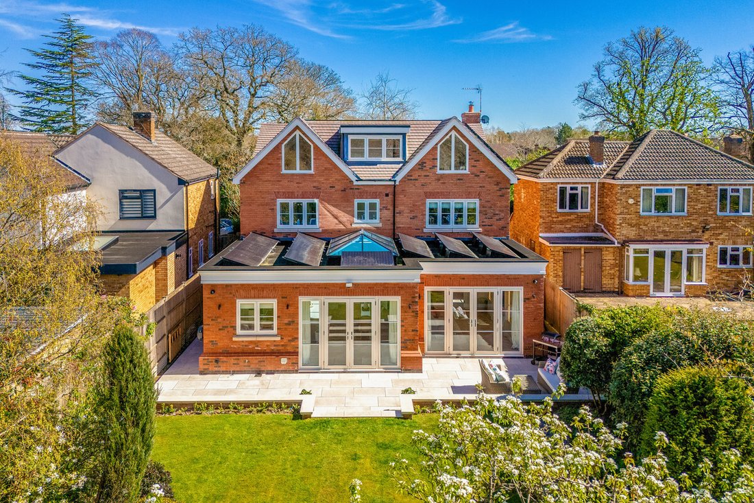 House in Kenilworth, England 2 - 17826767