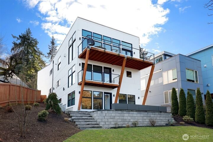 House in Seattle, Washington, United States 3 - 17835034