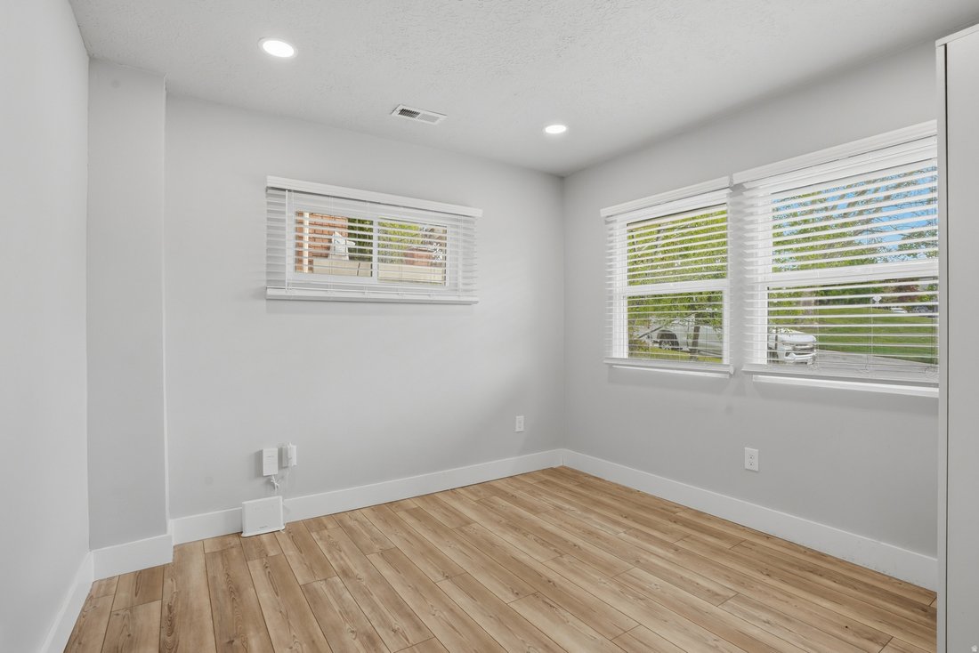 House in Salt Lake City, Utah, United States 4 - 17819744