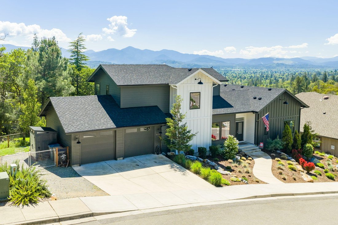 House in Grants Pass, Oregon, United States 2 - 17822461