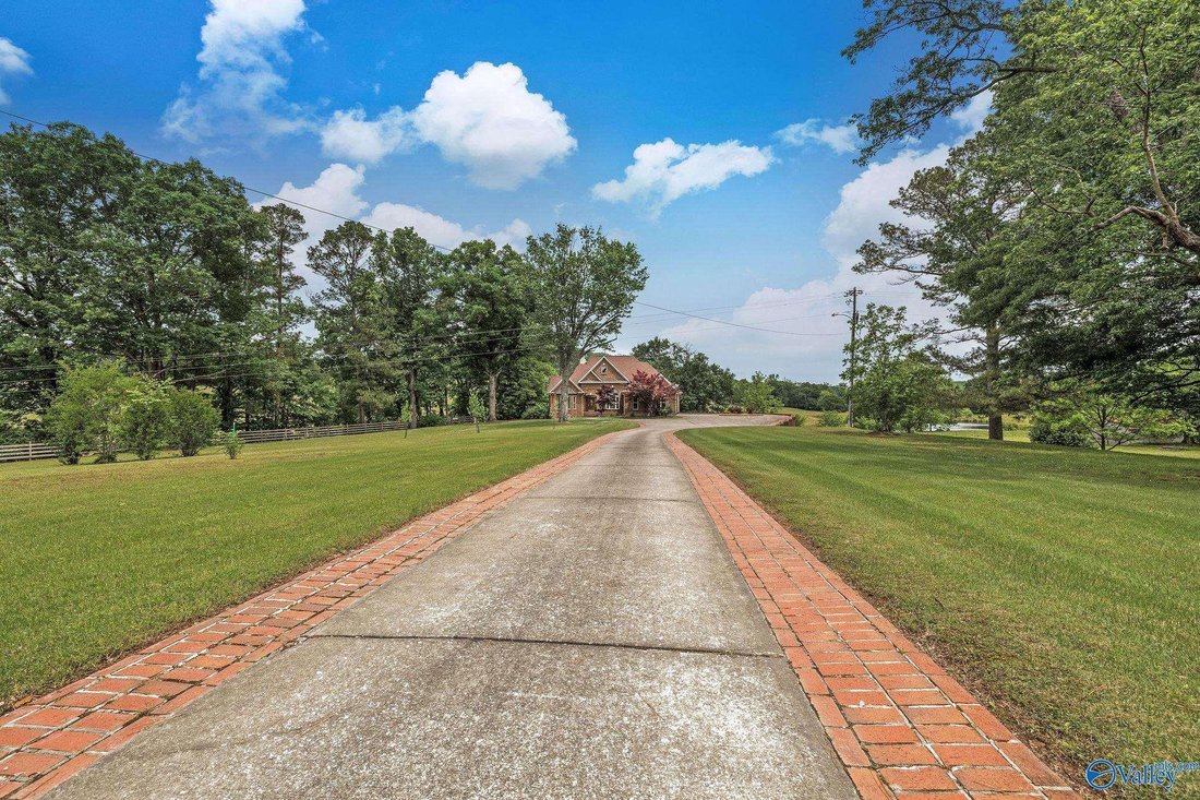 Farm Ranch in Blountsville, Alabama, United States 5 - 17833780