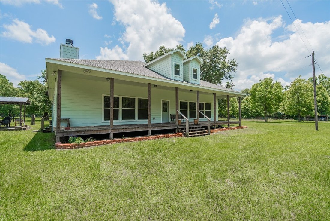 Farm Ranch in New Waverly, Texas, United States 4 - 14798353
