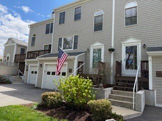 Condo in Bristol, Rhode Island, United States 2 - 17695817