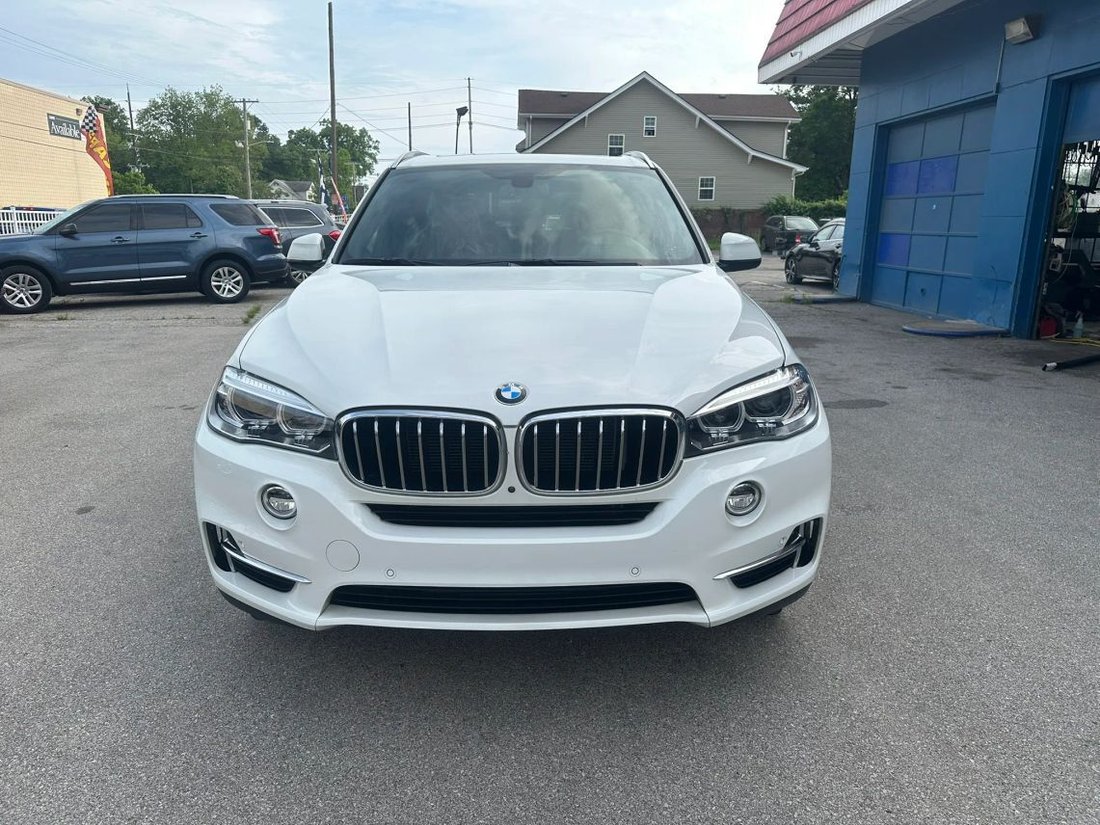 Suv in Louisville, KY, United States 1 - 17818693