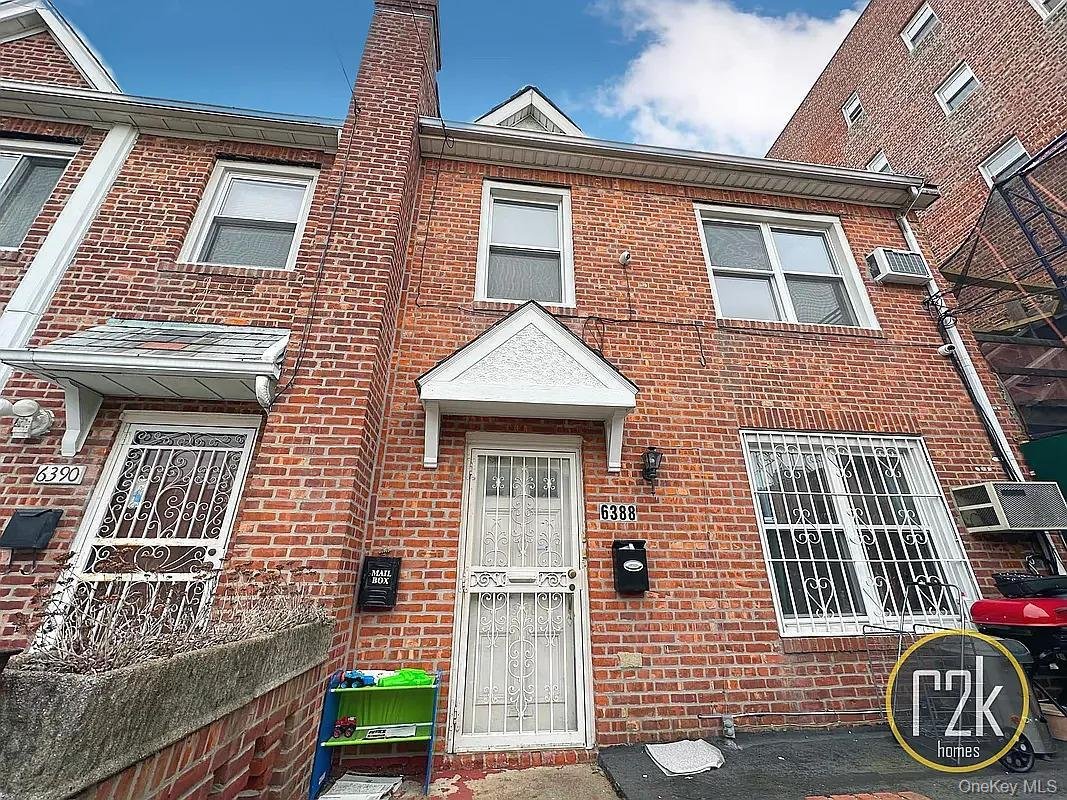 House in New York, New York, United States 5 - 17833916