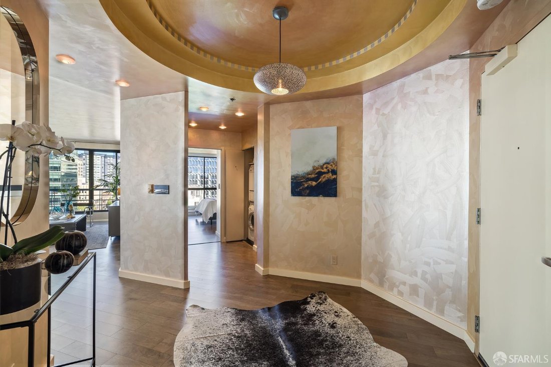 Condo in San Francisco, California, United States 1 - 17815997