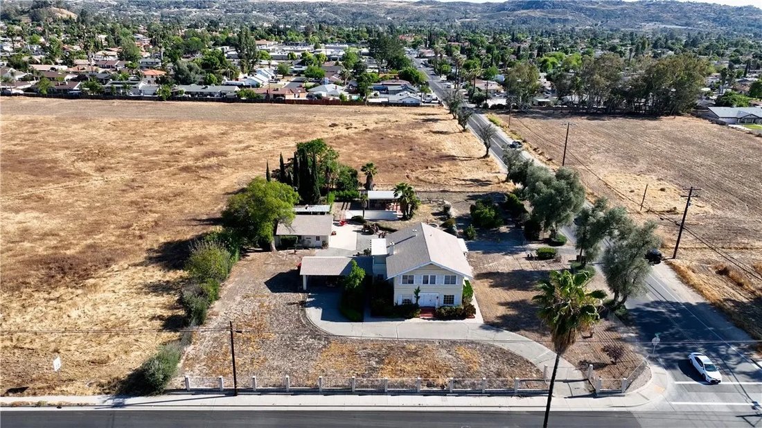 House in Hemet, California, United States 2 - 17828605