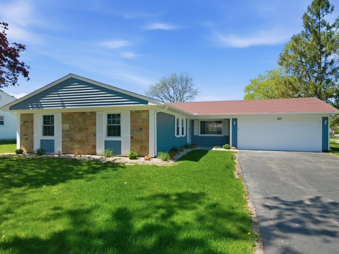 House in Schaumburg, Illinois, United States 1 - 17833817