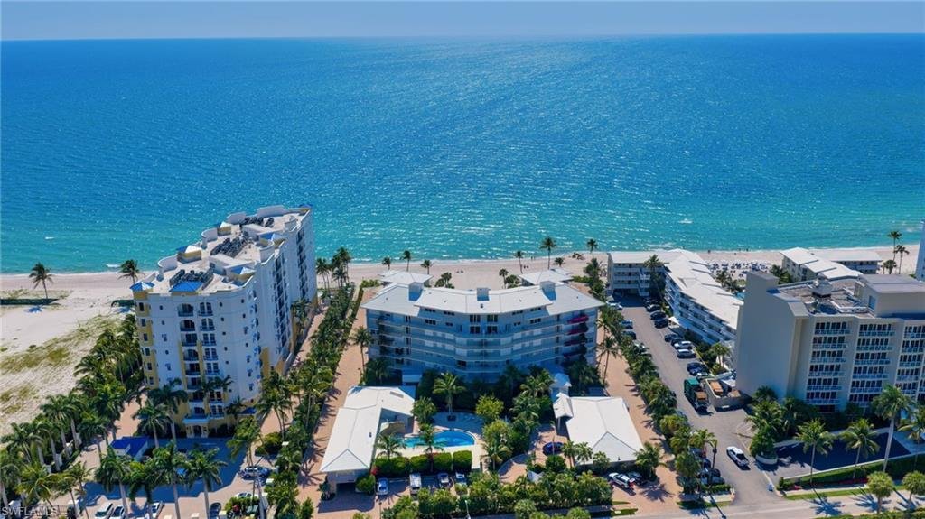 Co Op in Naples, Florida, United States 2 - 17817908