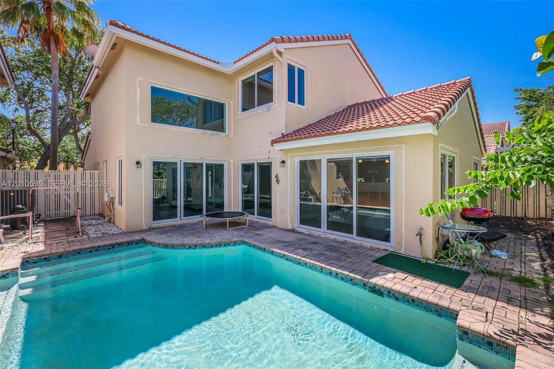House in Hollywood, Florida, United States 2 - 17824100