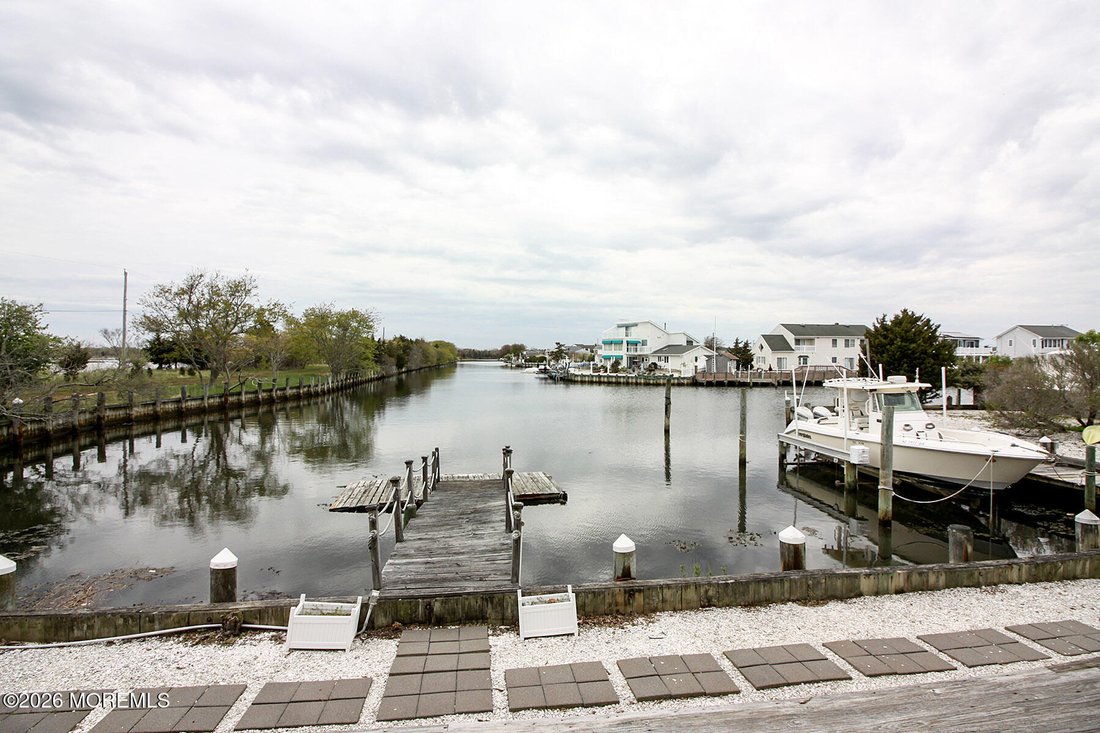 House in Barnegat Township, New Jersey, United States 3 - 17831386
