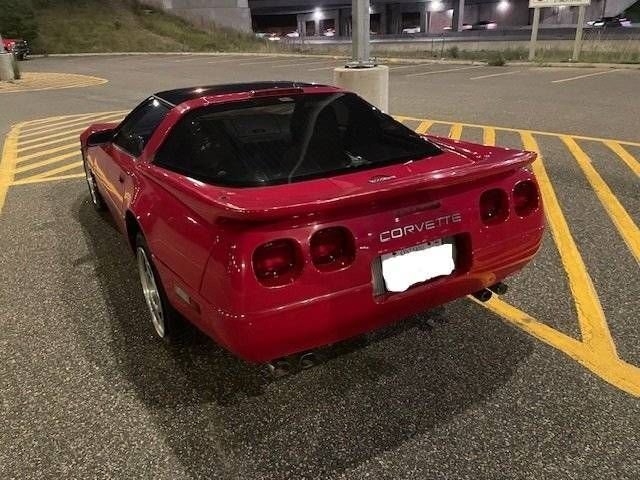 Coupe in Glendale, United States 4 - 17817466