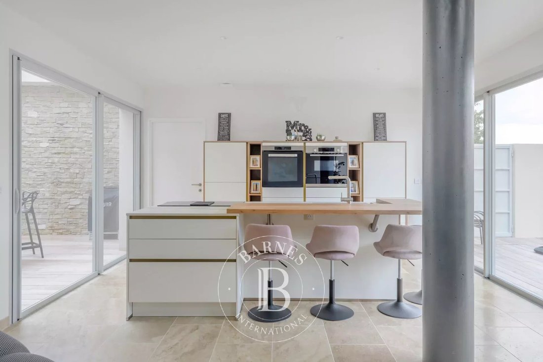 Villa in Est Reganat Destral, Carry-le-Rouet, France 3 - 13631307