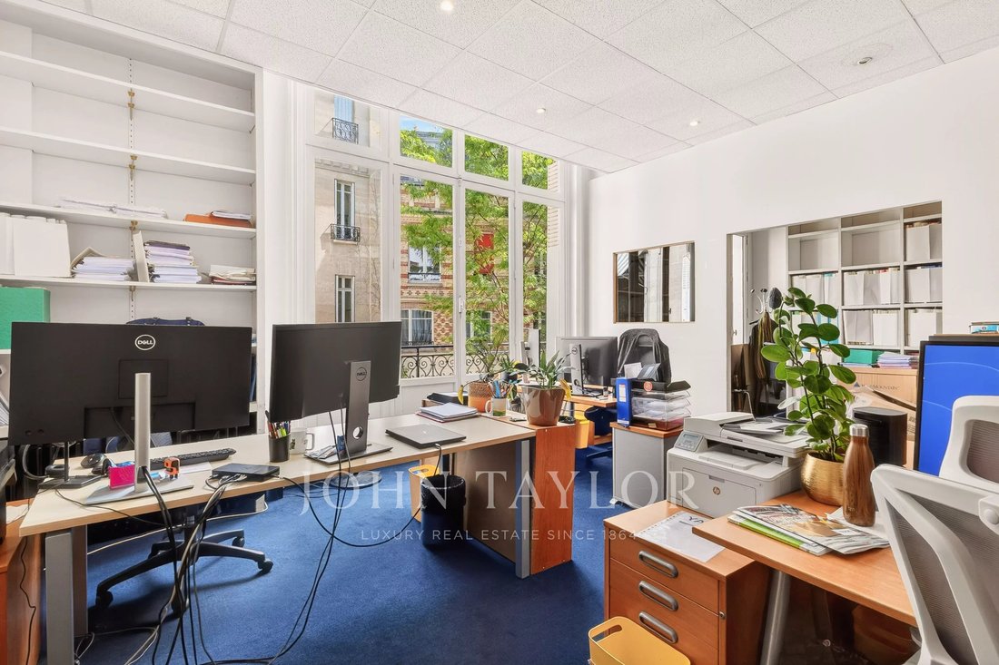 Apartment in Parc Monceau, Paris 8e Arrondissement, Paris 5 - 17820978