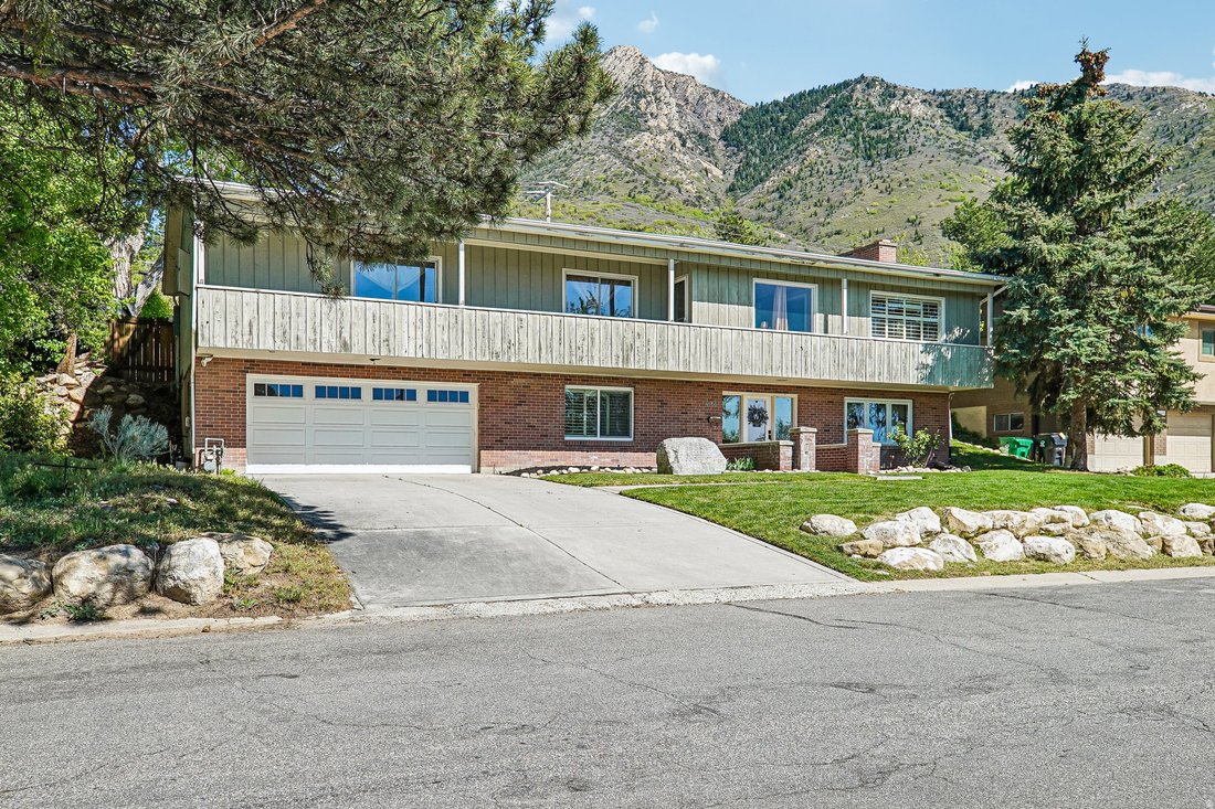 House in Holladay, Utah, United States 1 - 17826576