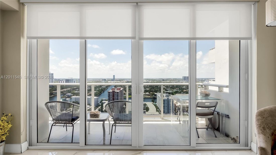 Condo in Hallandale Beach, Florida, United States 5 - 17829068
