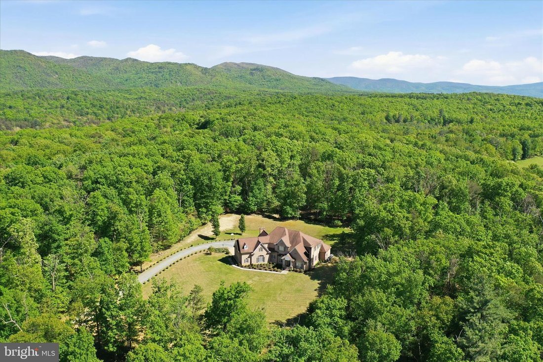 House in Shenandoah, Virginia, United States 2 - 17821673
