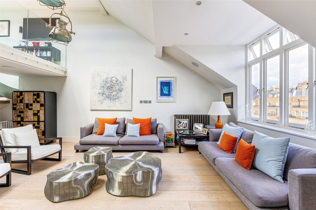 Apartment in South Kensington, Kensington And Chelsea, England 2 - 17822418