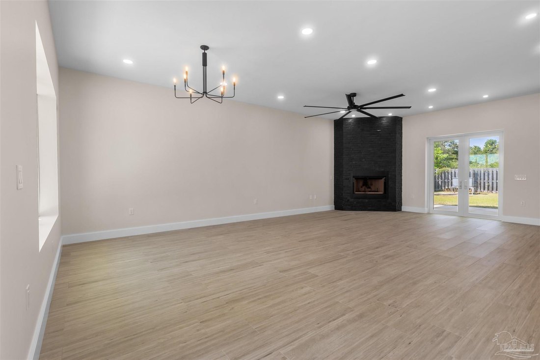 House in Gulf Breeze, Florida, United States 3 - 17824836