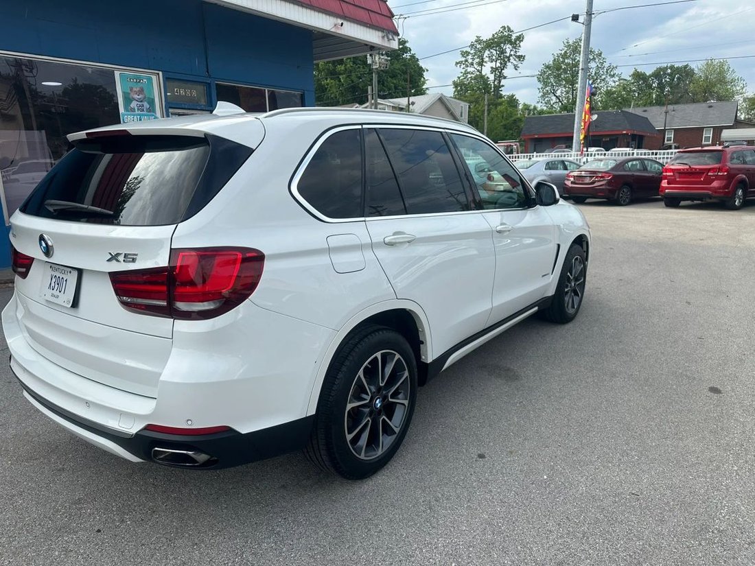 Suv in Louisville, KY, United States 5 - 17818693