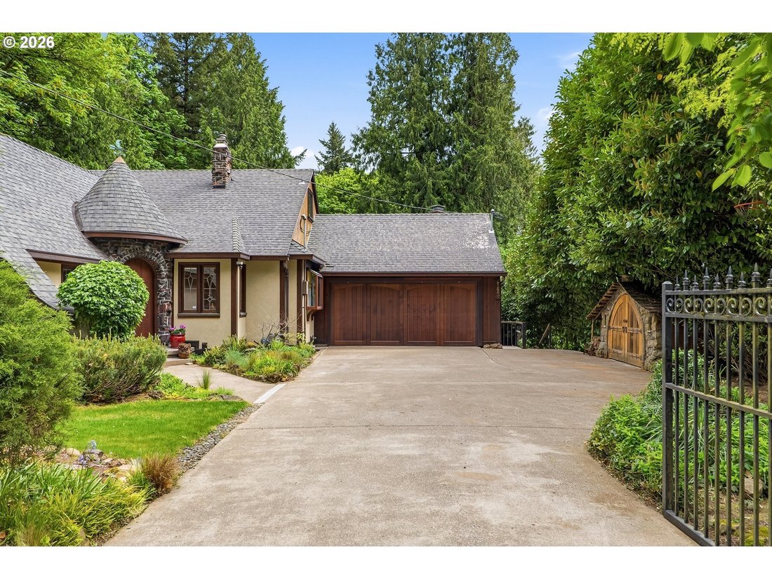 House in Portland, Oregon, United States 2 - 17825322