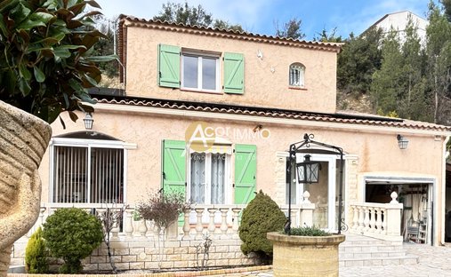 Casa en Évenos, Provenza-Alpes-Costa Azul, Francia 1