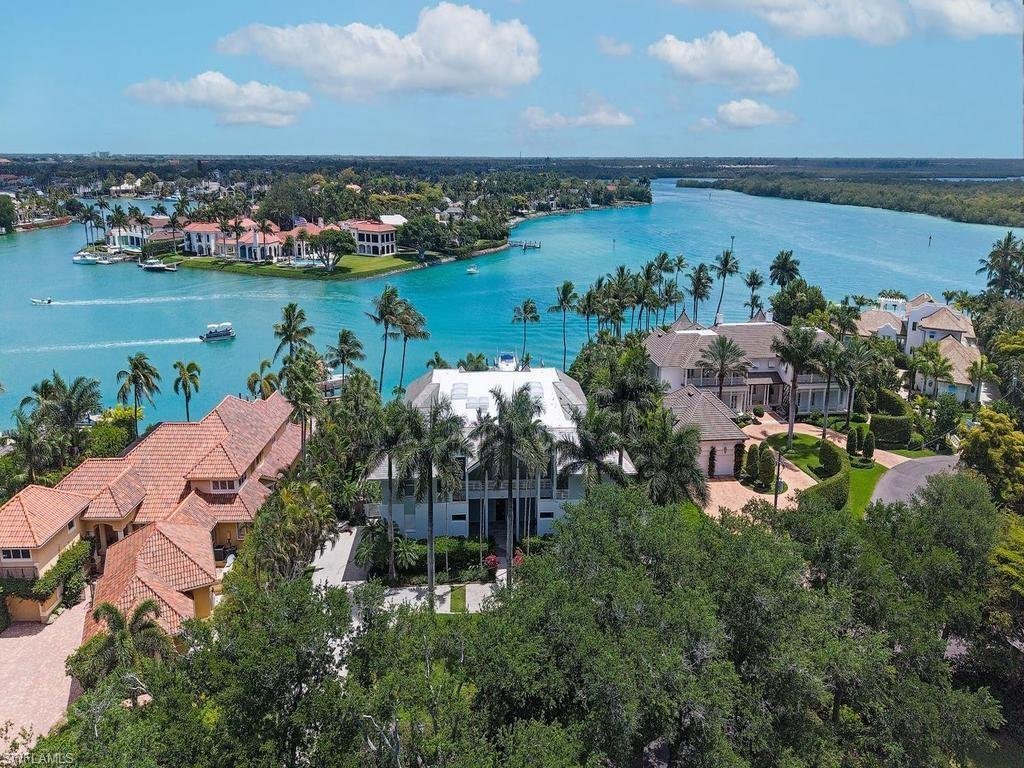 House in Naples, Florida, United States 2 - 17832407
