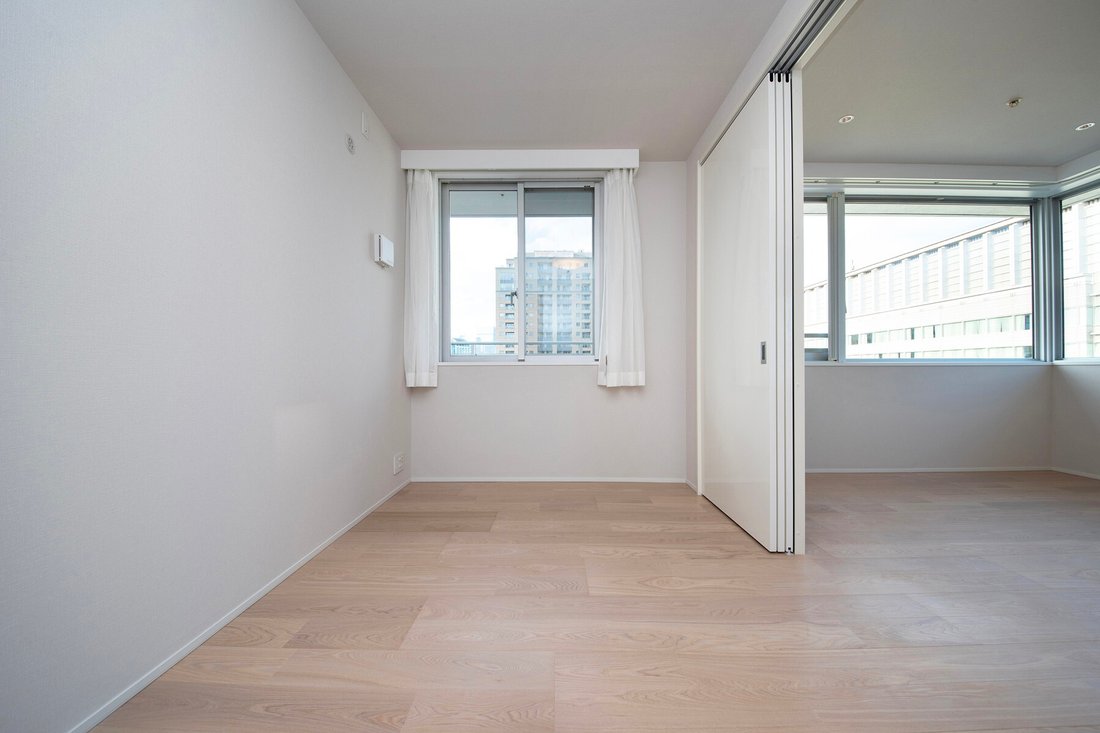 Condo in Minato City, Tokyo, Japan 3 - 17547247