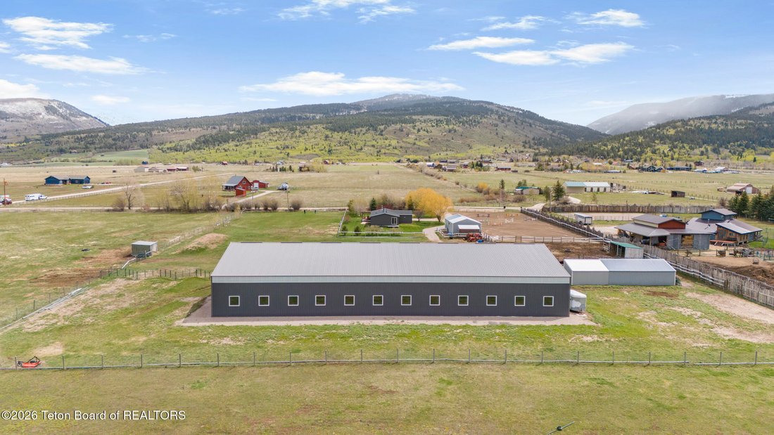 Victor, Idaho, United States 1 - 17824979