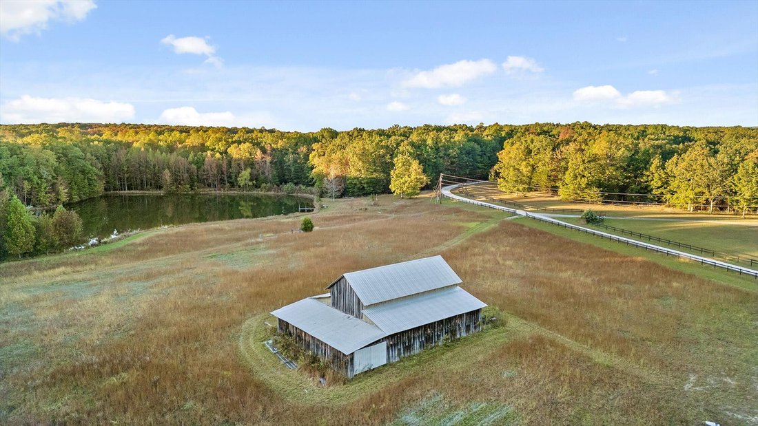 Menlo, Georgia, United States 4 - 17829797