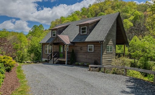 House in Vilas, North Carolina, United States 1