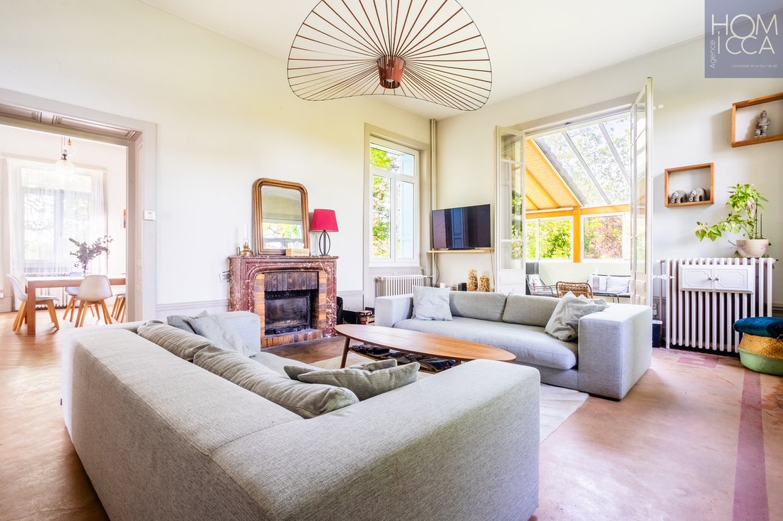 Estate in Montrond-les-Bains, Auvergne-Rhône-Alpes, France 4 - 17820331