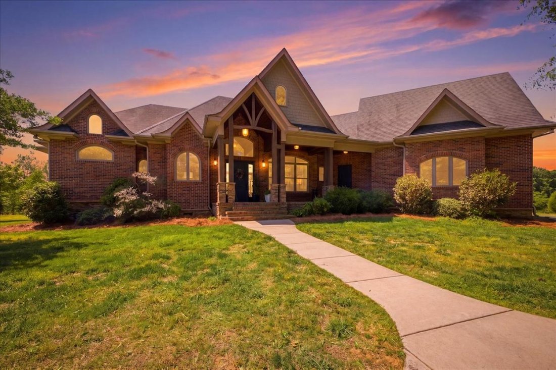 House in Fairview, North Carolina, United States 2 - 17832283