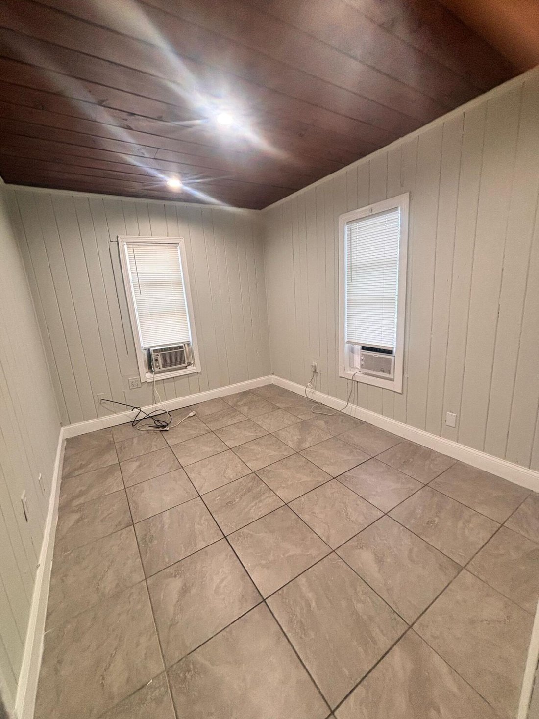 West Palm Beach, Florida, United States 4 - 17822796