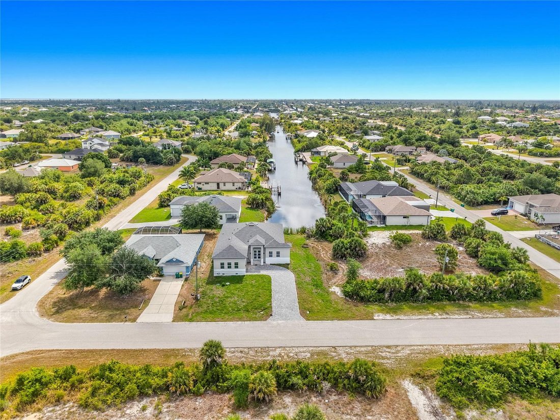 House in Port Charlotte, Florida, United States 4 - 17823431