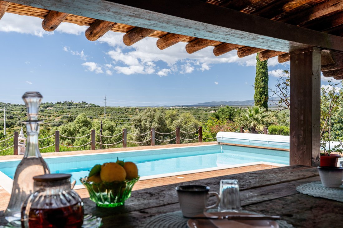 Villa in Mexilhoeira Grande, Algarve, Portugal 4 - 17817644