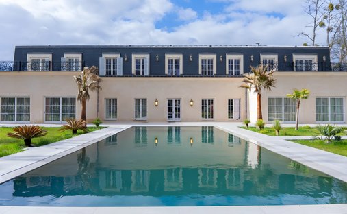 House in Ouest, Lamorlaye, France 1