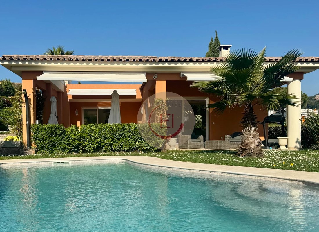 Villa in Le Grand Duc-Minelle, Mandelieu-la-Napoule, France 2 - 16104206