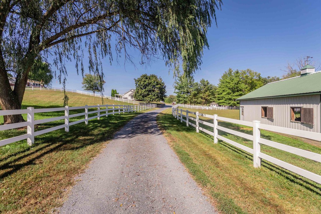 House in Keezletown, Virginia, United States 4 - 17823908
