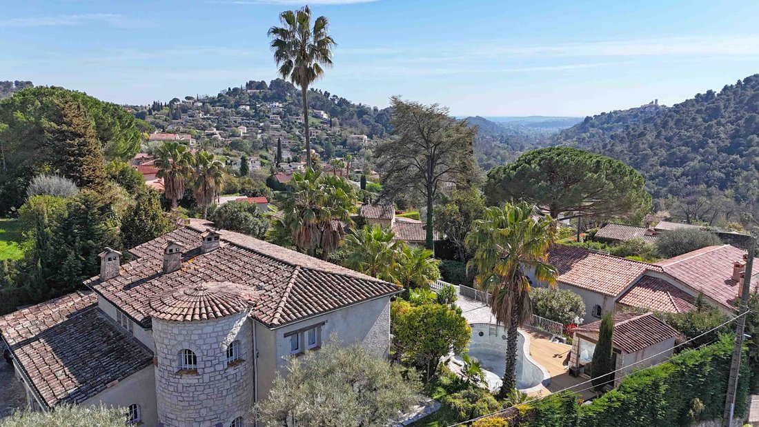 Villa in Plan de Noves, Vence, France 1 - 17829062
