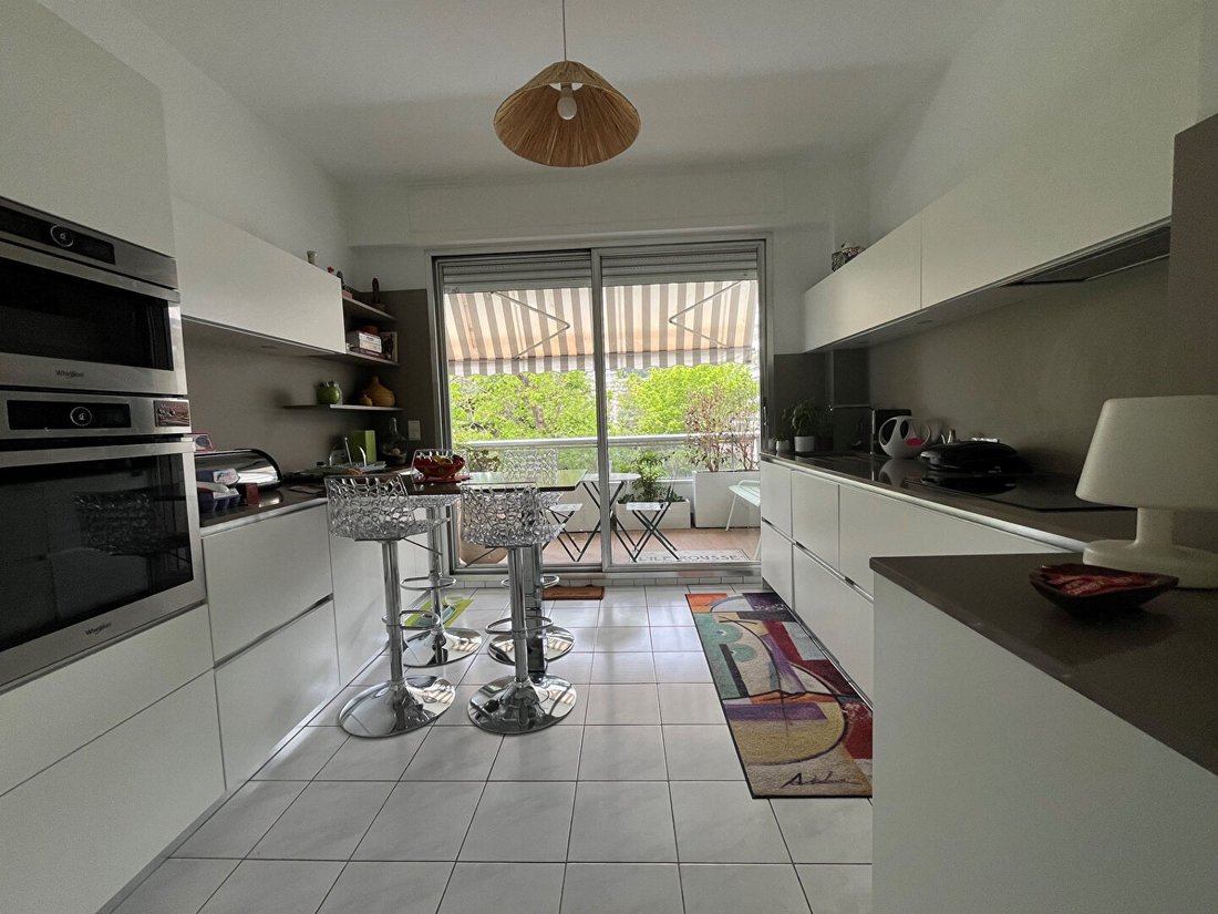 Apartment in Pointe Rouge, 8e Arrondissement, Marseille 5 - 17832423