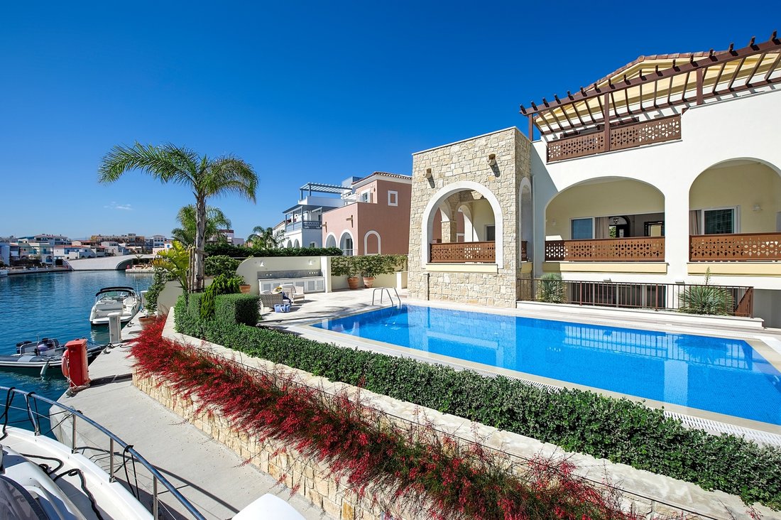 Villa in Limassol, Limassol, Cyprus 1 - 17821172
