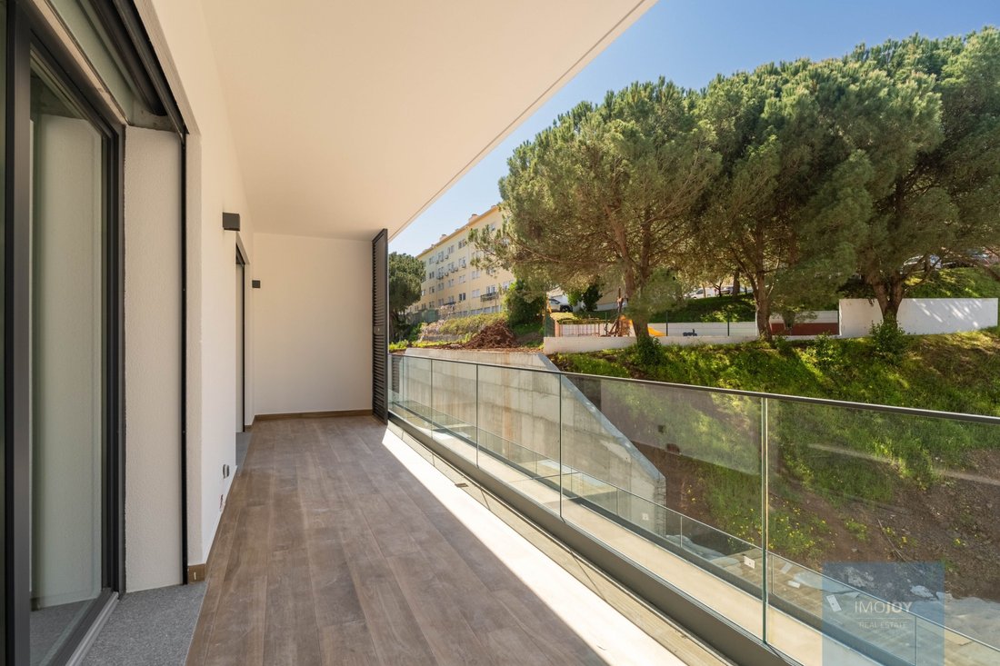 Apartment in Paco de Arcos, Lisbon, Portugal 2 - 17248091