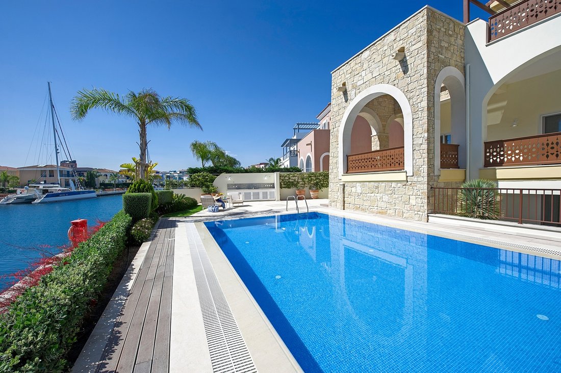 Villa in Limassol, Limassol, Cyprus 4 - 17821172